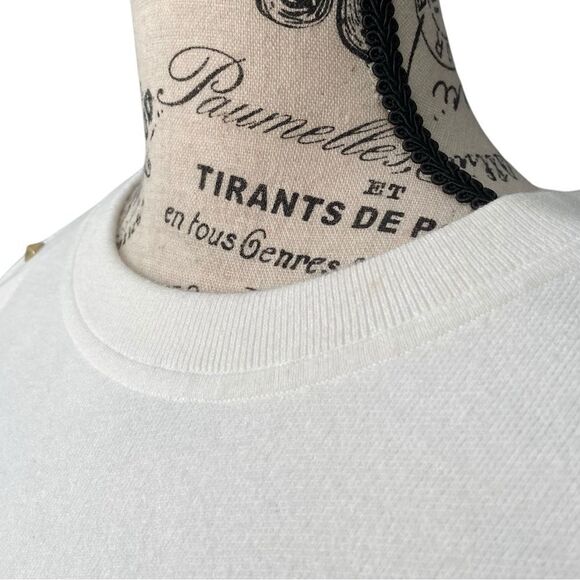 ALICE + OLIVIA - Michael Crewneck Pullover with Cut Shoulder Soft White/Gold SP - Picture 5 of 15